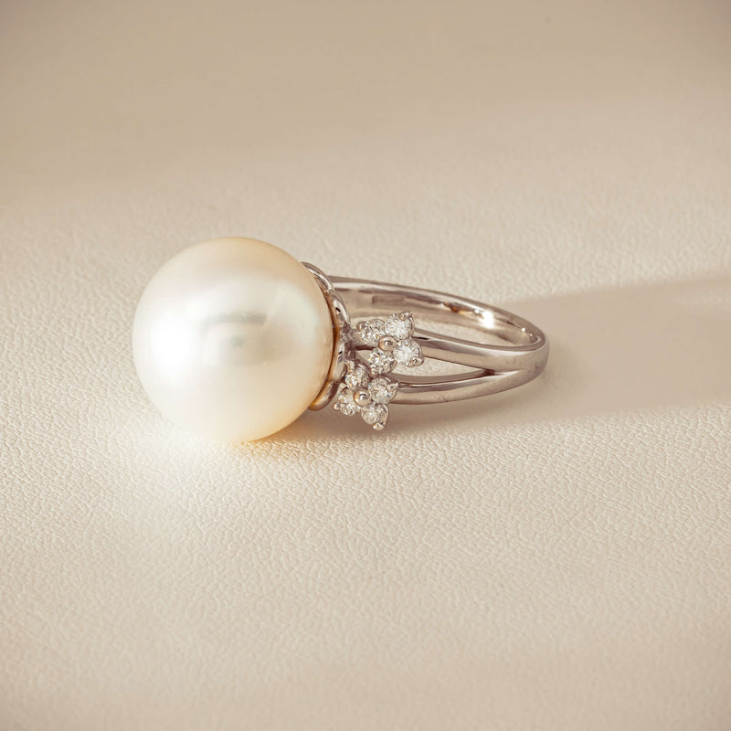 Deja Vu Platinum 15.1mm South Sea Pearl & Diamond Ring - Ring - Walker & Hall