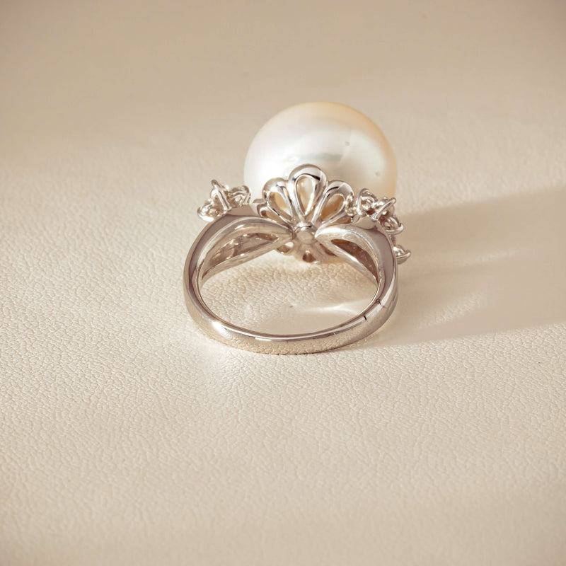 Deja Vu Platinum 15.1mm South Sea Pearl & Diamond Ring - Ring - Walker & Hall
