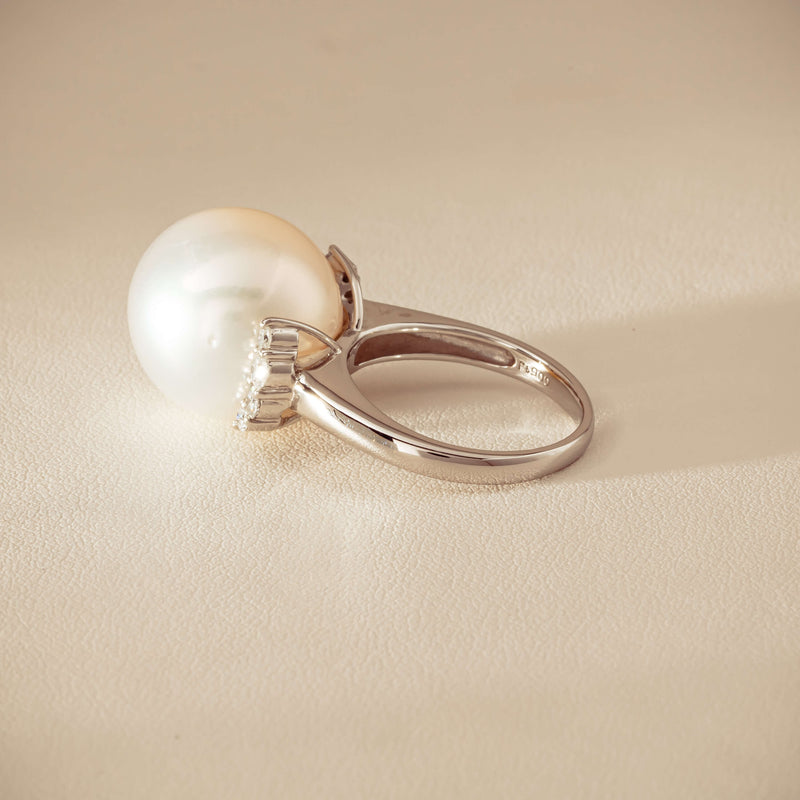 Deja Vu Platinum 16.7mm South Sea Pearl & Diamond Ring - Ring - Walker & Hall