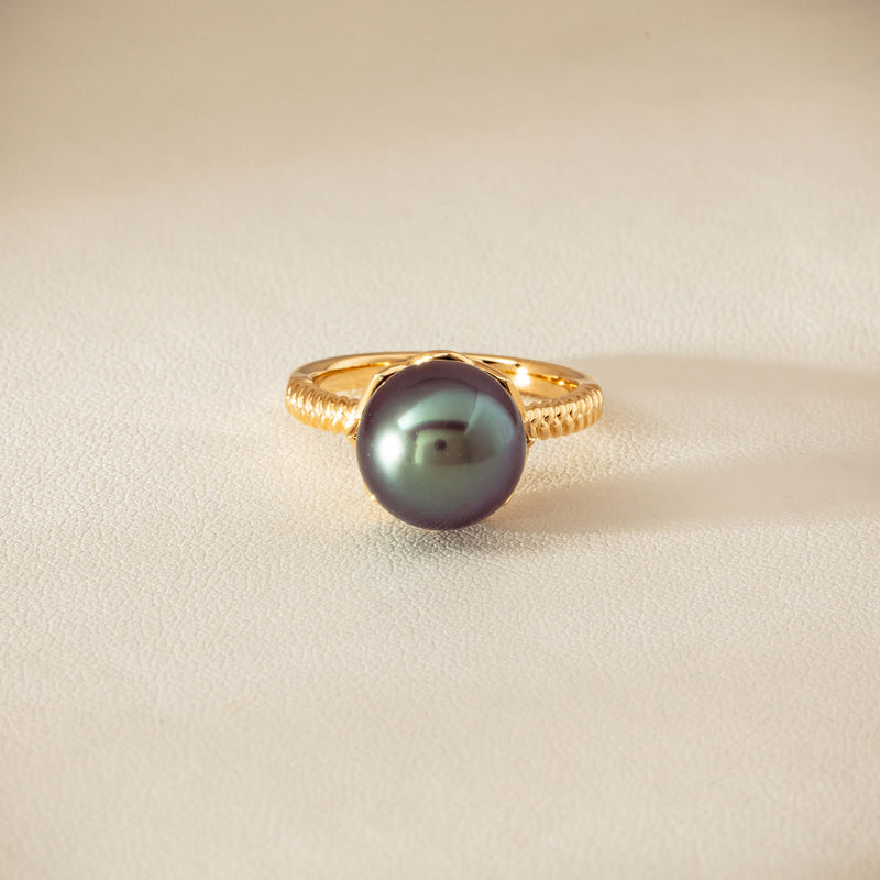 18ct Yellow Gold 10.9mm Black Pearl Selene Ring - Ring - Walker & Hall