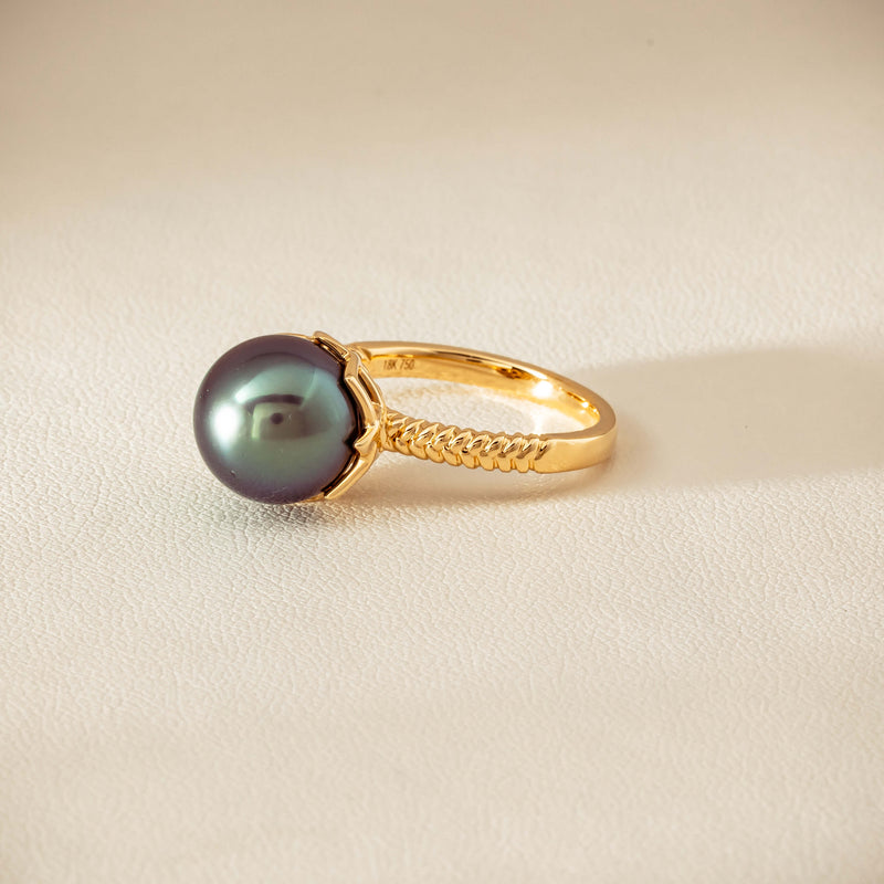 18ct Yellow Gold 10.9mm Black Pearl Selene Ring - Ring - Walker & Hall