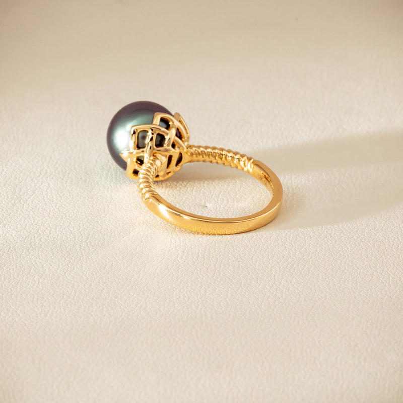 18ct Yellow Gold 10.9mm Black Pearl Selene Ring - Ring - Walker & Hall