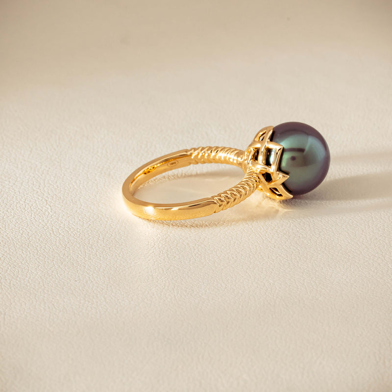 18ct Yellow Gold 10.9mm Black Pearl Selene Ring - Ring - Walker & Hall