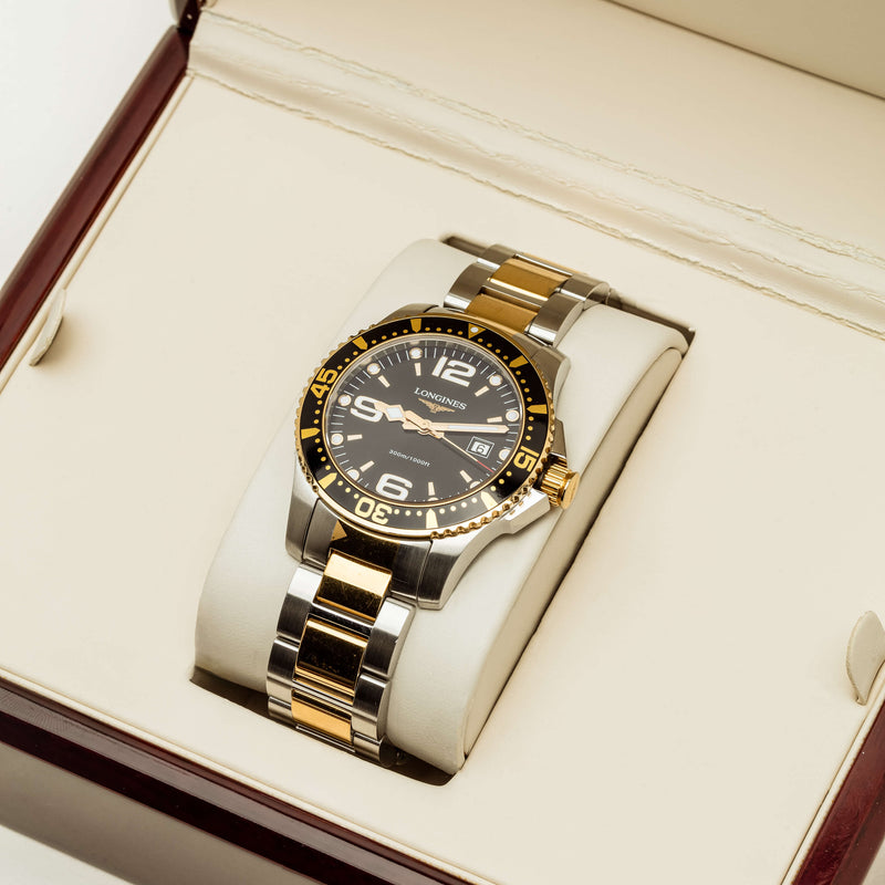 Vintage Stainless Steel Longines HydroConquest Watch