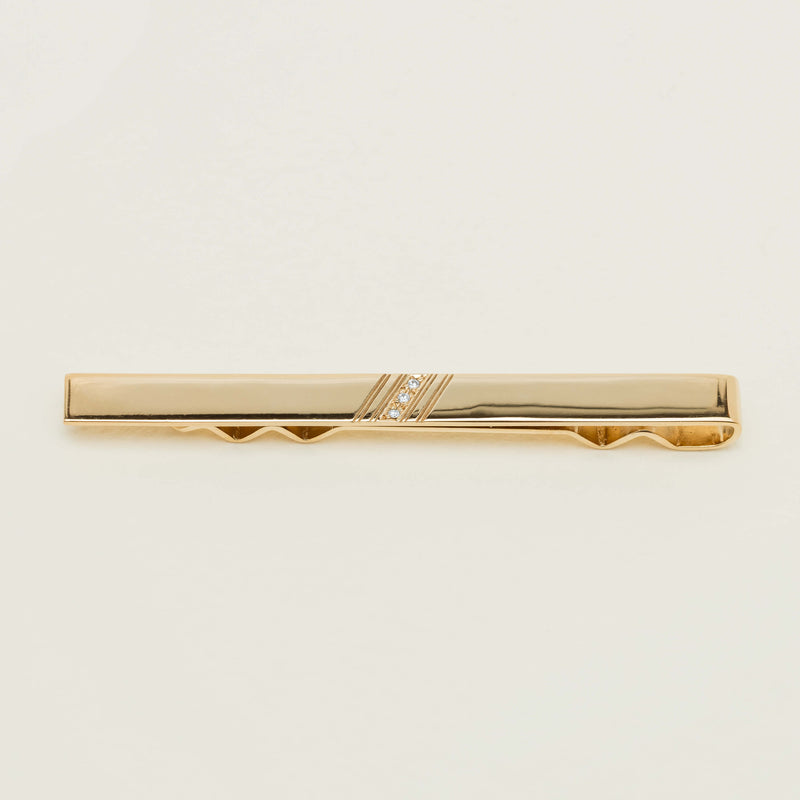 Deja Vu 9ct Yellow Gold Diamond-Set Tie Clip - Brooch - Walker & Hall