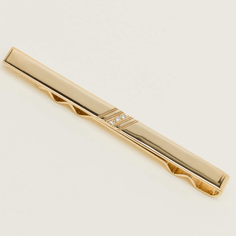 Deja Vu 9ct Yellow Gold Diamond-Set Tie Clip - Brooch - Walker & Hall