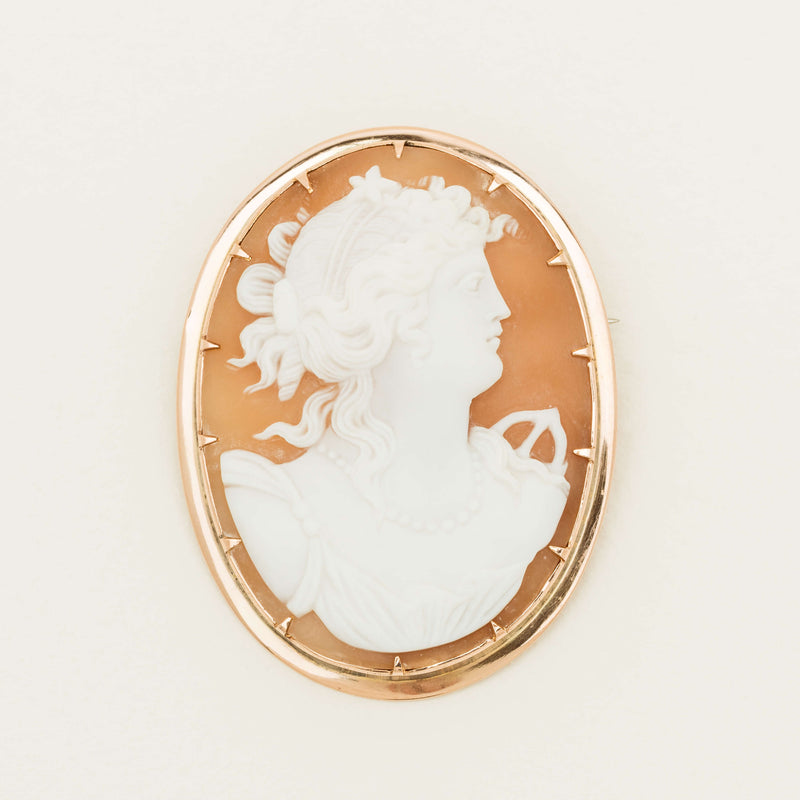 Deja Vu 9ct Rose Gold Cameo Classic Border Brooch - Brooch - Walker & Hall