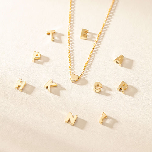 Yellow gold Noted pendants