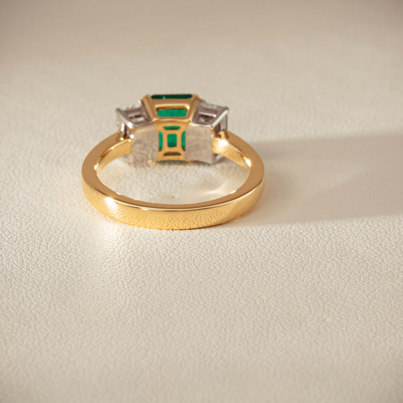 18ct Yellow Gold 1.39ct Emerald & Diamond Odyssey Ring - Ring - Walker & Hall
