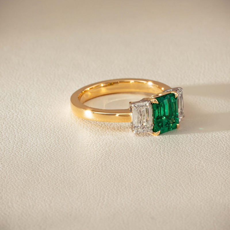 18ct Yellow Gold 1.39ct Emerald & Diamond Odyssey Ring - Ring - Walker & Hall