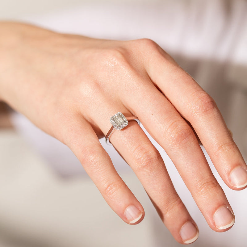 18ct White Gold .53ct Diamond Melody Ring-Ring-Walker & Hall