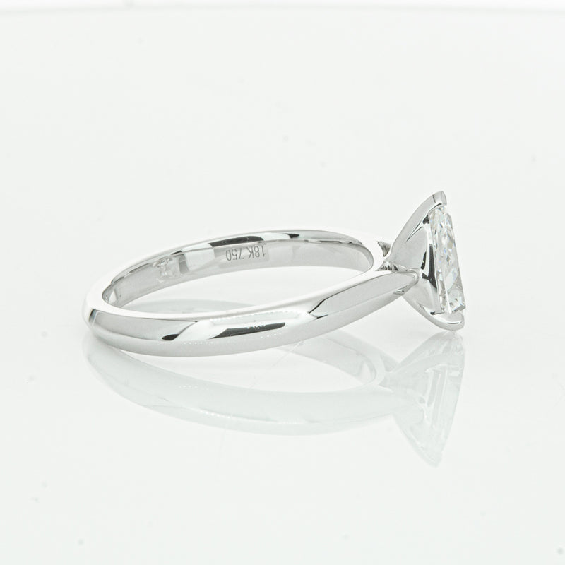18ct White Gold 1.00ct Pear Cut Diamond Venetian Ring-Ring-Walker & Hall
