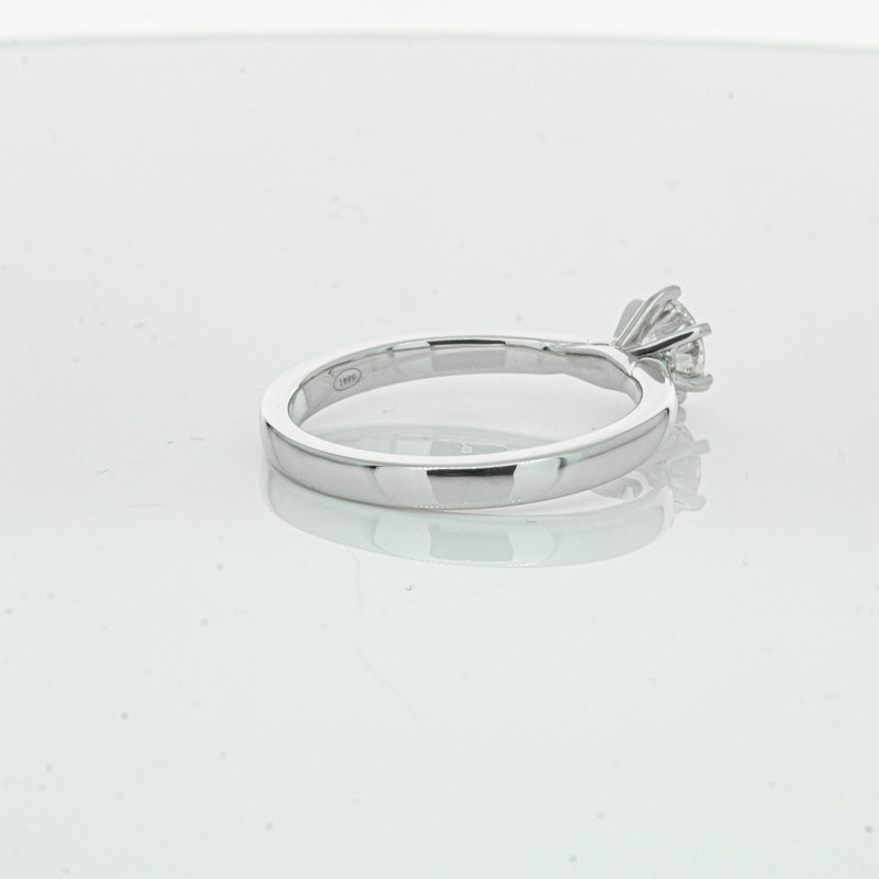 18ct White Gold .56ct Diamond Capri Ring-Ring-Walker & Hall