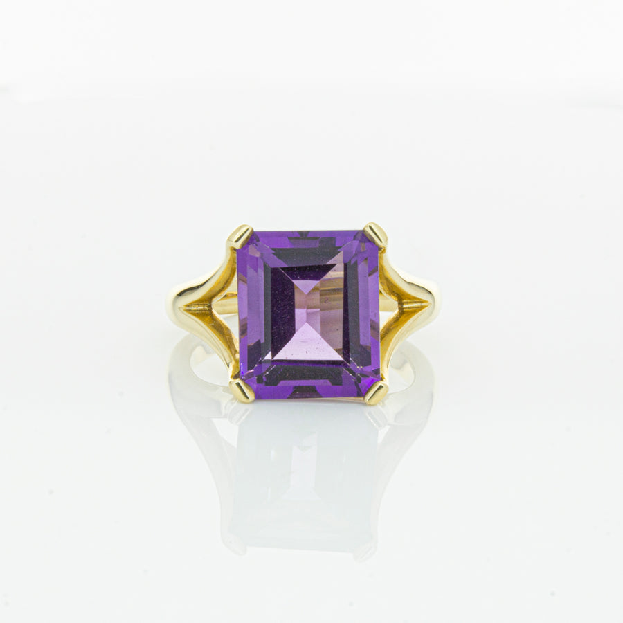 14ct Yellow Gold Amethyst Verona Ring - Ring - Walker & Hall