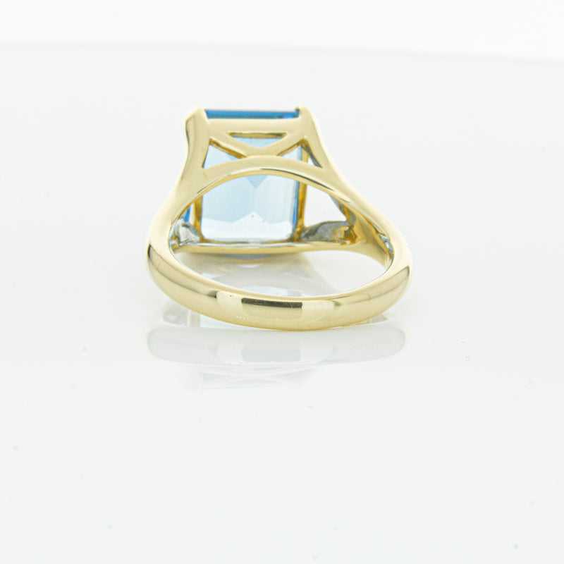 14ct Yellow Gold Blue Topaz Verona Ring-Ring-Walker & Hall