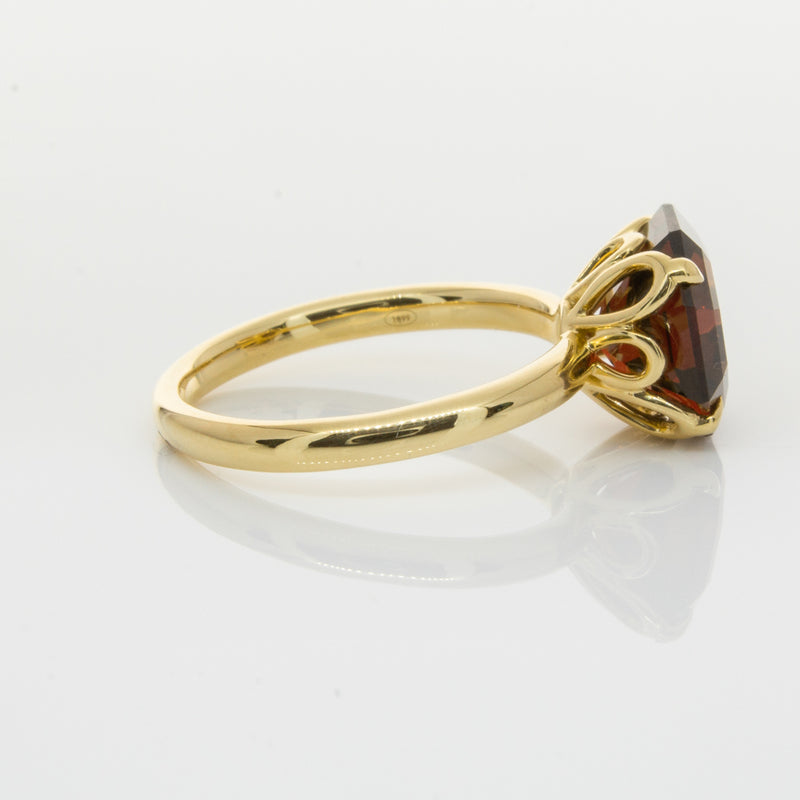 18ct Yellow Gold Garnet Octavia Ring-Ring-Walker & Hall