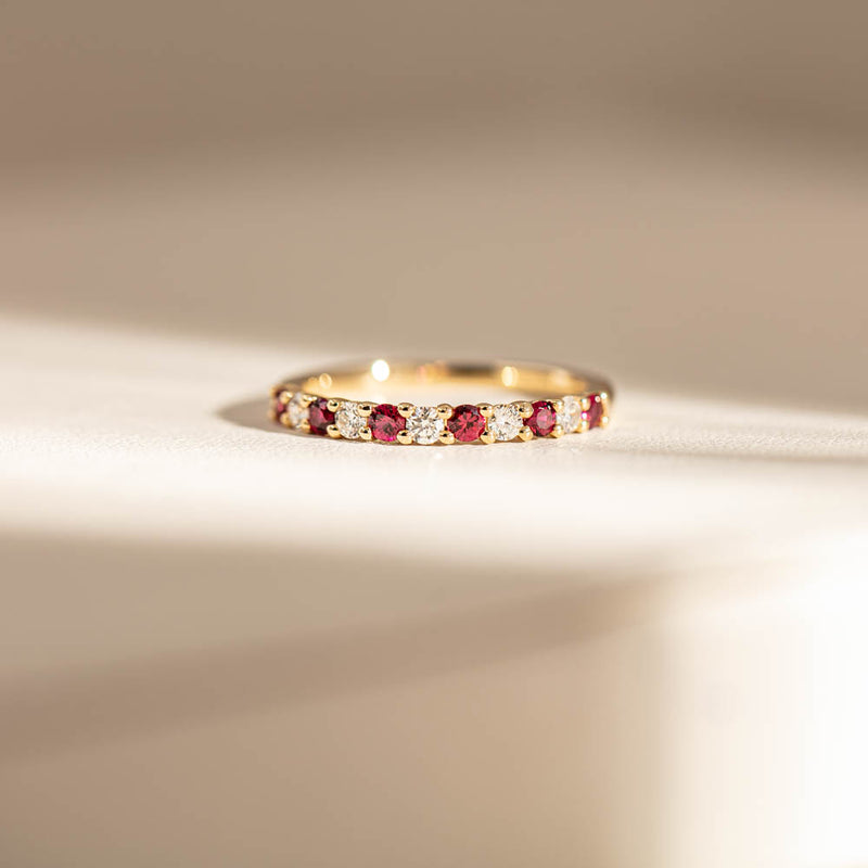 18ct Yellow Gold Ruby & Diamond Panorama Band-Ring-Walker & Hall