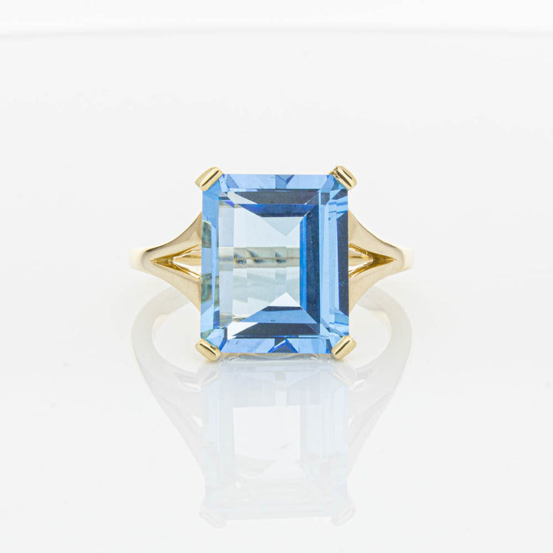14ct Yellow Gold Blue Topaz Juliet Ring-Ring-Walker & Hall