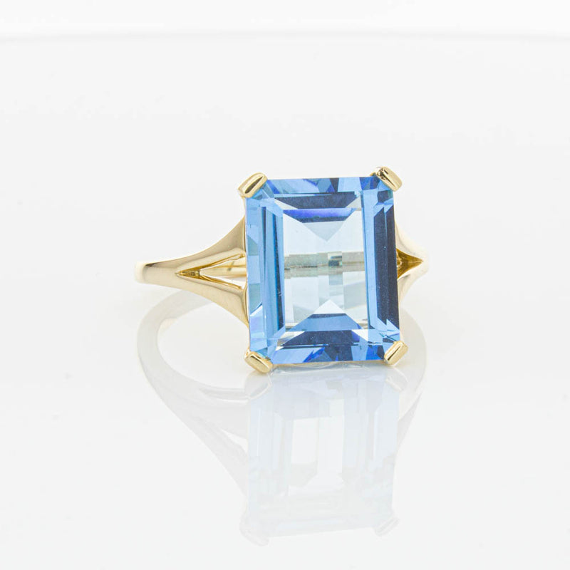 14ct Yellow Gold Blue Topaz Juliet Ring-Ring-Walker & Hall