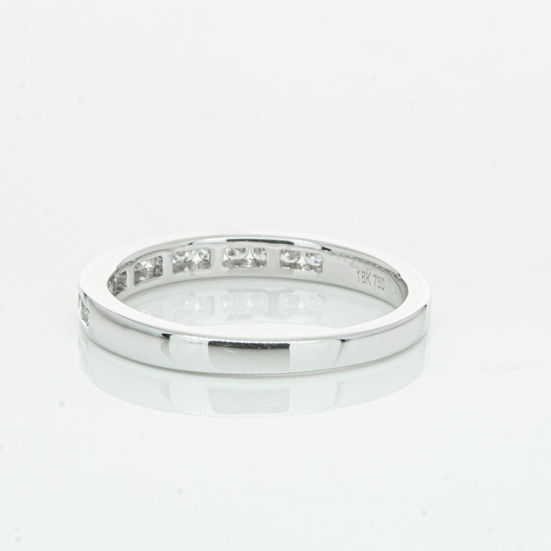18ct White Gold .28ct Diamond Avalon Band-Ring-Walker & Hall