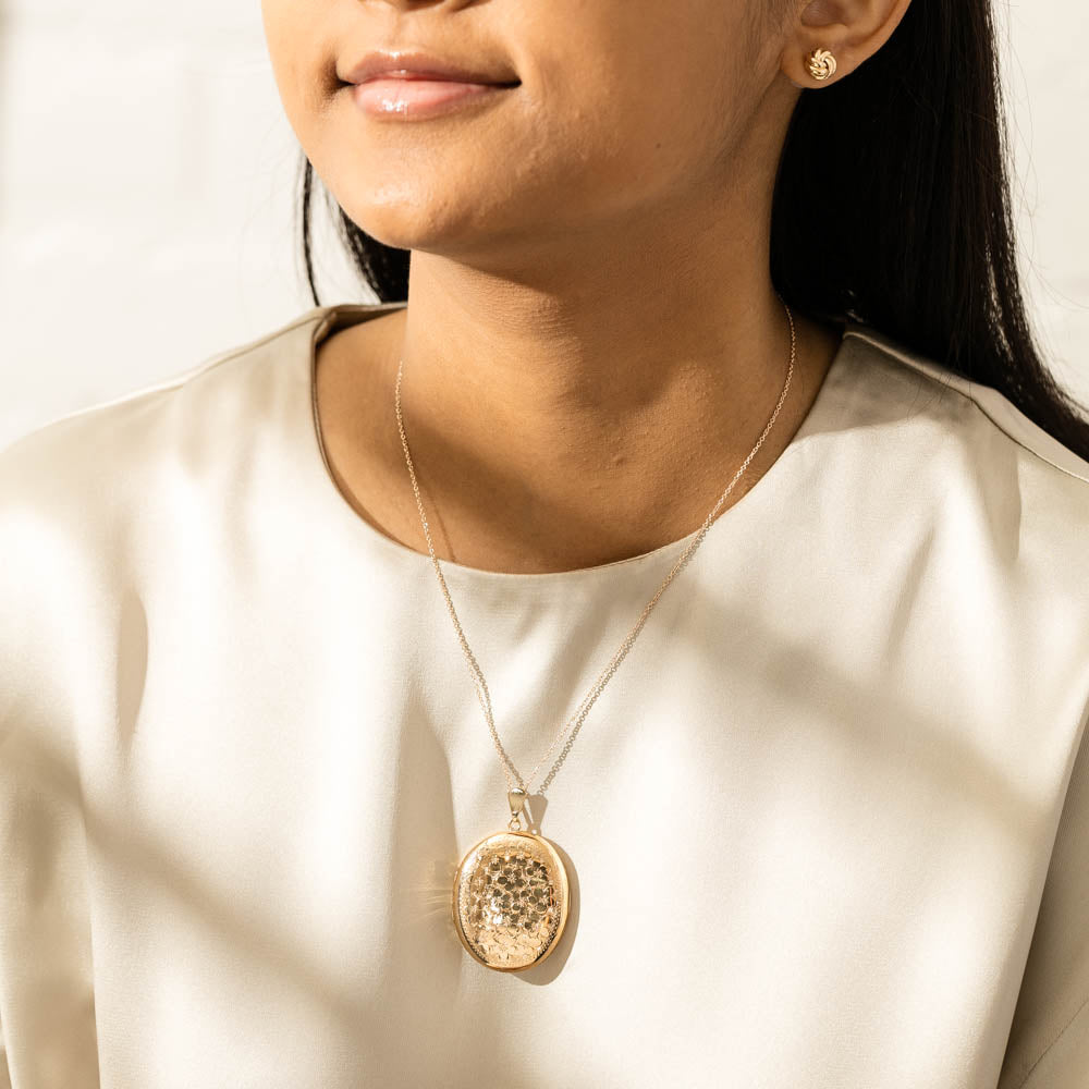 Julia Coin Pendant Stella And Independent Dot