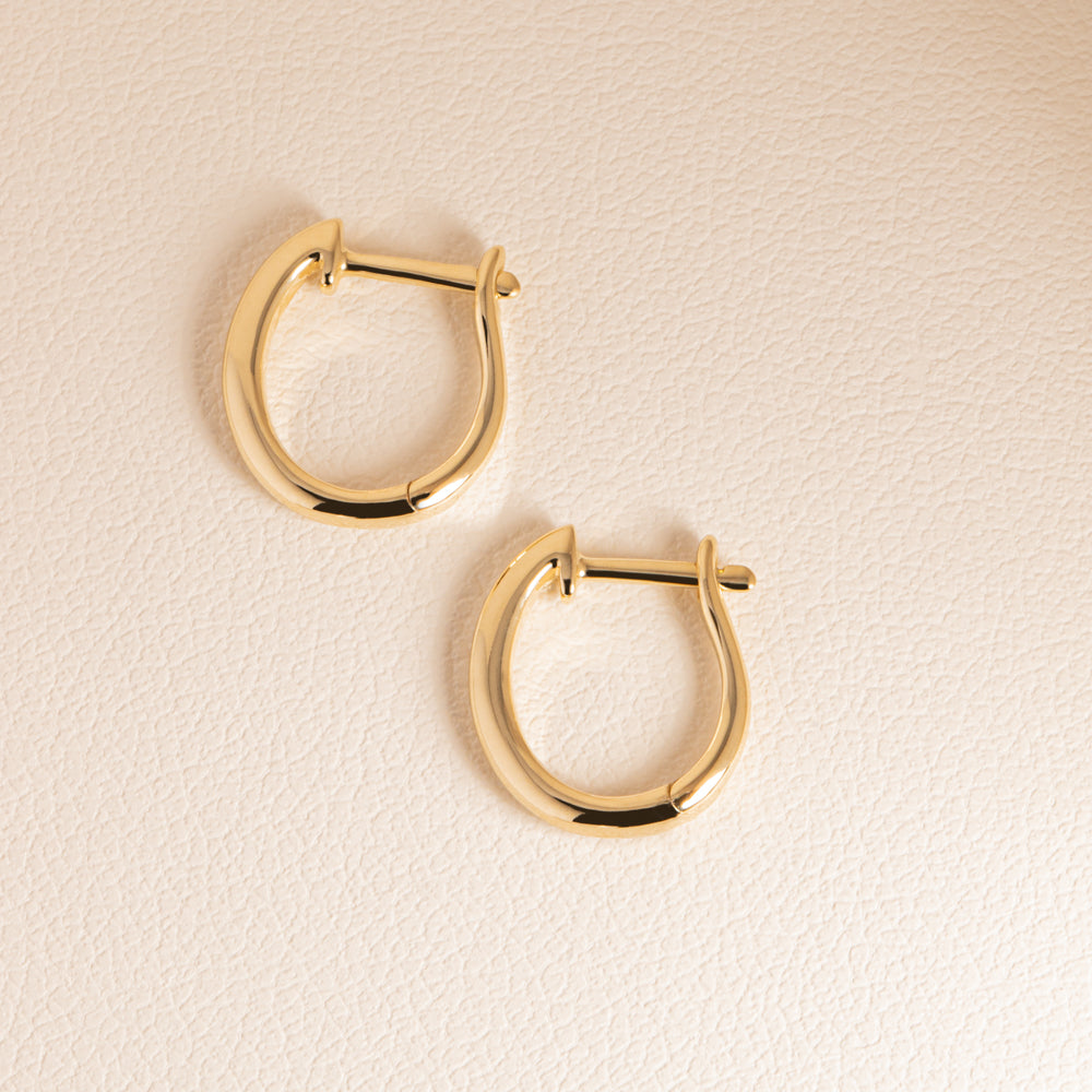 9ct Yellow Gold Cosy Earrings - Walker & Hall